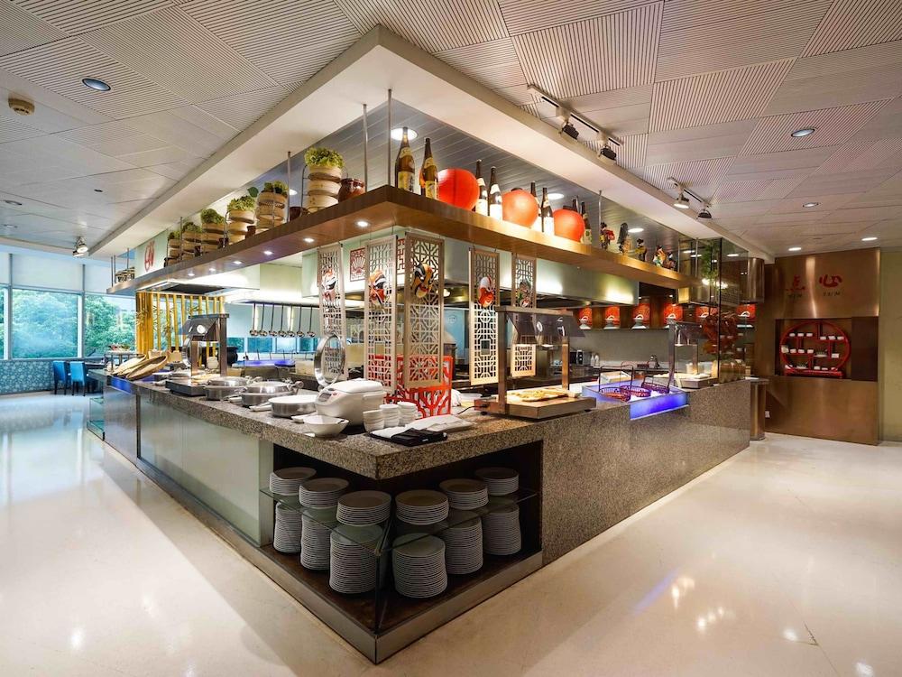 The Longemont Shanghai Exterior photo